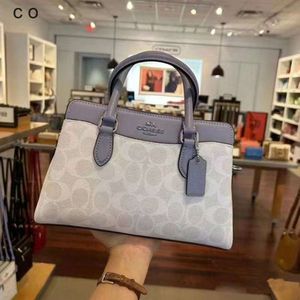 Women's Shoulder Bags Are on Sale at the Factory New Olay Womens Bag Darcie Handheld Daifei Small Classic Coating Old Flower One Shoulder Crossbody