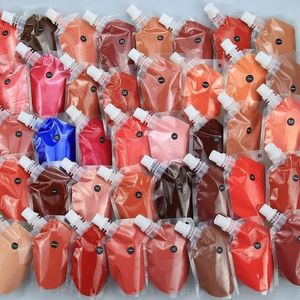 50/100/200/420ml Moisturing Bagged Lip Gloss Base Waterproof Matte Pigment Lightweight Custom Shades Clear Lipgloss Makeup 240327