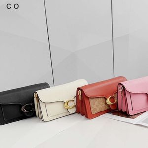 Luxury Fashion Diagonal Package Shop Free Shipping Family Olay New Womens Bag Fashion Versatile Old Flower Wine God Single Shoulder Crossbody Envelope Underarm