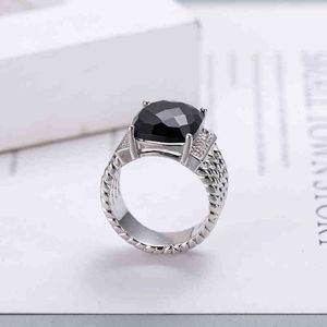 Band Rings 18K Gold Dy ed Wire Prismatic Black Ring Women Fashion Platinum Plated Micro Diamond Trend Versatile Rings Style301A
