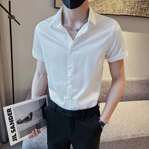 メンズカジュアルシャツ2024ブティック5xlエレガントファッションビジネスイタリアンスタイルさまざまなスリム紳士アイスシルク半袖フラワーシャツ