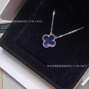 Designer Brand Van High Version Clover Necklace 925 Pure Silver Plated 18k Natural Peter Blue Shining Stone Live Live