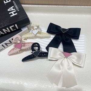 Projektant mody klipy do włosów litera wkładka diamentowa klipy do włosów Retro Barrette Multicolour marka Kobiety czarny rekin fryzurę modę