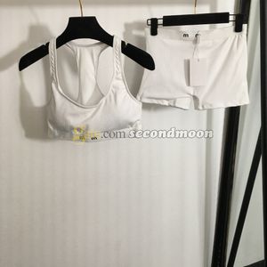 Top corto con fettuccia e lettere Pantaloncini a vita alta da donna Set da yoga in tessuto elasticizzato Tuta estiva traspirante