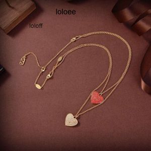 Various Personalized Pendant Necklace letters V jewelry Necklace Women Valentinolies men Gift AH1b