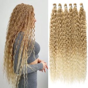 Syntetyczne wiązki włosów przedłużenia odporne na ciepło długie kręcone włosy tkanie włosów o wysokiej temperaturze Cosplay Ciemnobrązowy blondyn