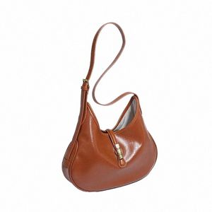 2024 New Niche Designer Luxury Retro American Saddle Bag Exquisite And Versatile Armpit Bag High-end Casual Simple Shoulder Bag 26dC#