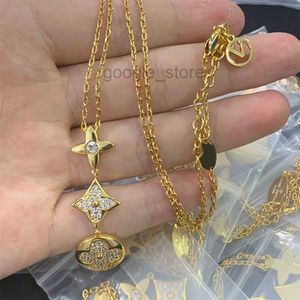 Designer Designer Marka Four Leaf Flower Diamond Naszyjnik Klasyczny luksusowy urok biżuterii 18k złota stal