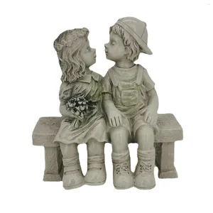 Garden Decorations Ornament Figurine Outdoor Balcony Courtyard Simulation Craft Gift Love Home Decor Boy Girl Kissing Statue Sitting Resin