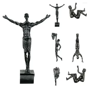 Decorative Figurines Athlete Rock Climbing Man Resin Background Wall Hanging Decoration Sculpture Statue Figures Present Decor Retro Home