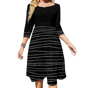 Casual Dresses Hand Striped Black And White Evening Party Midi Sexy Dress Female Sweet One Piece Korean Miss