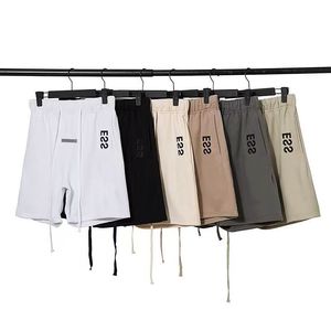 Gratis frakt Mens shorts designer märke lyx utomhus sport man kvinna basket kort vit svart khaki grå smör byxor knä längd casual byxa daglig outfit