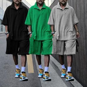 Yaz erkekleri kısa kollu eşofmanlar erkek sokak kıyafeti moda yaka tişört şortu iki parça spor takım elbise giyim 240321
