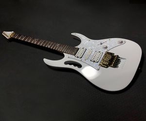 JEM 7V WH Steve Vai electric guitar 24 fret double locking Basswood Body Maple Neck white black gold hardware Scalloped Fingerboar1602069