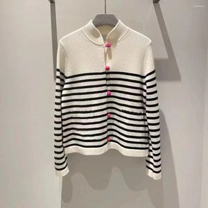 Kvinnors stickor 2024 Spring Cashmere Stripe Chinese Stand Up Collar Pan Button Sticked Cardigan Sweaters For Women