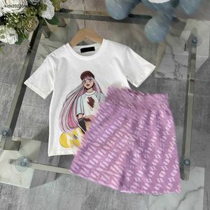 새로운 베이비 트랙 슈트 여름 여자 티셔츠 정장 아이 디자이너 옷 크기 90-150 cm 만화 캐릭터 프린트 셔츠와 반바지 24mar