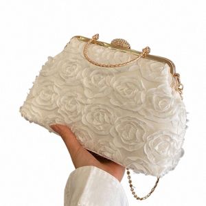 Projektantka Vintage Women Bead Frs Shell Clip Clip Torebki Różowe białe kryształowe torebki i torebki łańcuchowe torby na ramię