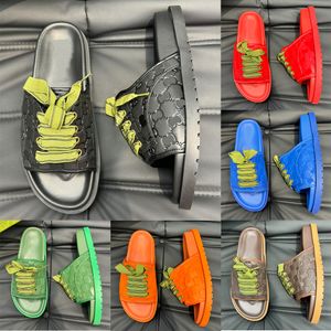 Tasarımcı Sandallar Kauçuk Sole Erkek Terpekleri Buzağı Deri Yüksek Kaliteli Ayakkabı Bağlantı Sıradan Ayakkabılar Orijinal Deri Yaz Rahat Plajı Gündelik Ayakkabılar Odası