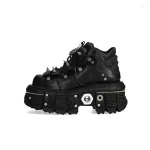 Scarpe casual 2024 Moda spagnola Punk gotico Dark Rock Fondo spesso piattaforma rialzata Uomini e donne Stesso stile Fried Street Dad