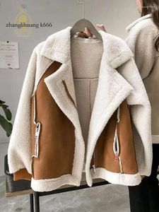 Kvinnorjackor Autumn Winter Coats 2024 Casual Loose Patchwork Ytterkläder Harem Korean Vintage Crop Pockets Lambhair Jacket Kvinnor