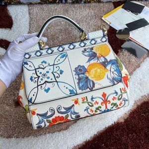 10a Totes Luxurys Messenger Bag Designers väskor Kvinnor Totes Dumpling Purses With Gold Designer Real Leather Handbag Top Quality Crossbody Bag Soft Cowhide