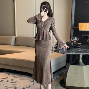 Work Dresses Spring Ruffles Office Ladies 2 Piece Set Women V Neck Sparkling Elastic Flare Sleeve Tops Bodycon Mermaid Midi Skirt Suits