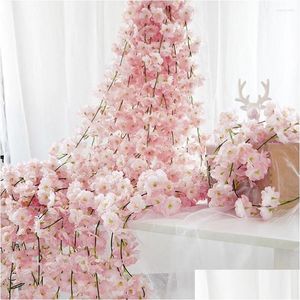 Ghirlande di fiori decorativi 4 pezzi / set 180 cm Sakura Cherry Blossom Vite Y Arco Decorazione Layout Home Party Rattan Appeso a parete Ghirlanda Dr Dhp1M