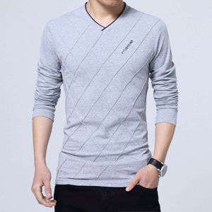 Fat Plus Size Long Sleeved T-shirt Men's V-neck Loose Small Shirt Autumn Clothes Youth Fat People Clothes Bottom Shirt New Small Shirt