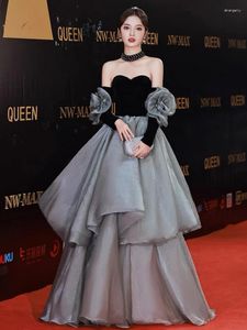 Runway Dresses Gorgeous Gray-Black Evening Adrapless Sweetheart Velvet Sleeve Choker Flower Woman Princess Prom Luxury Party Gowns