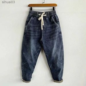 Jeans maschile maschili stretch jeans pantaloni corti di harem jeans stretch denim abiti da strada anni '90 di oversize primavera e cotone autunnale KPOPL2403