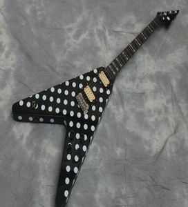 Custom Randy Rhoads Signature Polka Dot Black Flying V Electric Guitar MOP Bowtie Inlays Tremolo Bridge Whammy Bar Chrome Hard5498260