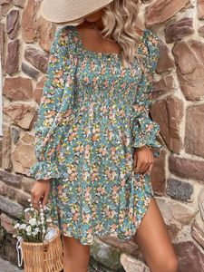 Landebahnkleider Mode Womens Kleidung Frühling Sommer langer Slve Bohemian Shhemian Kleid weibliche Strand Urlaub Print Vintage Sexy Mini Kleider T240518