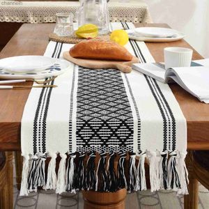 Table Runner Boho Woven Rustic Runners Farmhouse Style Vintage with Tassels for Dresser Bridal Shower Home Dining Decor yq240330