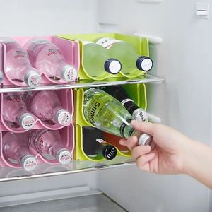 Przeciwdziałanie nakładaniu się magazynu szklanego szklanego piwa butelek do butelki uchwyt na lodówkę pudełko napojów napojów może dozować taca na oszczędność przestrzeni