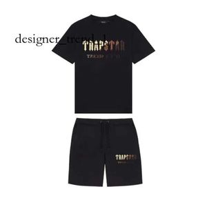 Trapstar Tracksuit High Quality Men's T-shirts New Summer Printed Cotton Men Beach Shorts Sets Streetwear Men's Sportswear 7473