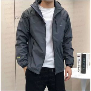 Arctery Jacket Mens Designer Hoodie Waterproof Zipper Jackets High Quality Lightweight Coat Outdoor Sports Men Coats 3199