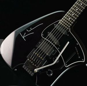 新到着スティーブクラインブラックヘッドレスエレクトリックギタービブラートアームトレモロテールピースHSHピックアップブラックハードウェア9360673