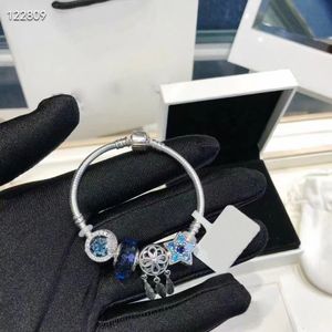 Pulseira de alta qualidade Venda Quente Designer Jóias Elegante Madrepérola Pulseiras Casamento Design Especial Jóias Azul Vermelho Famoso Cadeia de Festa