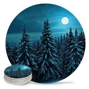 Tapetes de mesa Cena de neve Noite Floresta Lua Conjunto de cerâmica Cozinha Rodada Placemat Decoração de luxo Café Chá Cup Coasters