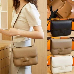 Designer Bag Cross Body Fashion Mobile Telefon Bag Axel Bags Women Classic Brown Bum Pack Pack Purse Handväska Clamshell Plånbok Fashion Luxury Crossbody Bag