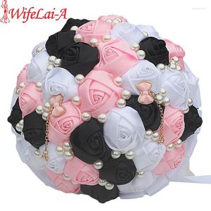 Flores de casamento wifelai-um buquê de broche de rosa personalizado branco preto rosa buquê de pérolas laço decoração de noiva w2169