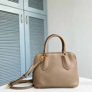 Borse firmate borsa tote di lusso borsa a tracolla a tracolla colore puro vera pelle primavera moda donna in pelle borsa tote in reticolo marrone pochette a grana morbida