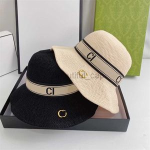 Fashion Straw Sunhats Caps Designer Bucket Hats for Men Woman Breathable Summer Resort Sun Protection Ice Silk Hemp Wave Hat B-M57834