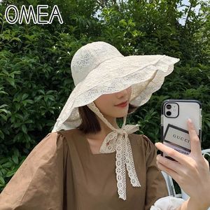 Omea Straw Hat Women Summer Floral Lace Beach Holiday Sun Visor Strap Justerbar Wide Brim Floppy Girl Cap Elegant 240320