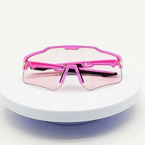 Yeni Bisiklet Gözlükleri Dış Hava Spor Güneş Gözlüğü Koşu Değiştirilebilir Lens Set Moda Lensler