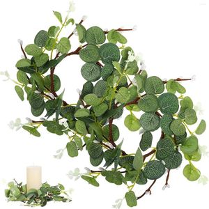 Dekorativa blommor 2st krans små vårpelare ljus ringar miniatureeucalyptus kransar hållare falska avsmalnande ljus