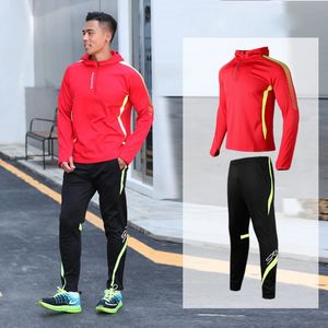 高品質の子供大人サッカージャージ2 PCSセットフットボールキットの男性子供ランニングジャケットスポーツトラックスーツユニフォームスーツ240318