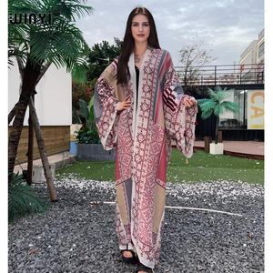 Abito estivo Boho in Europa Abbigliamento da spiaggia Elegante cardigan da donna in Africa Festa per feste Kimono di dimensioni libere Copricostumi per