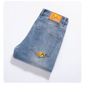 Mäns jeans vår sommar tunna män smal fit europeiska amerikanska ggicon high-end märke små raka byxor F263-01