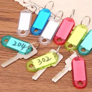 Keychains 40 PCS Etiketter Key Chains Söt nyckelring Family Name Barn Present Keyring Bag Charm Families Medlem Chain